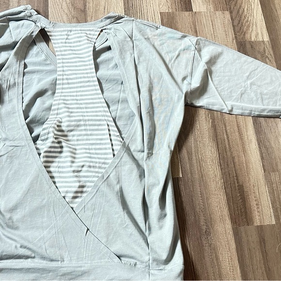 NWT Open back LS V neck top 100%cotton - Picture 2 of 6